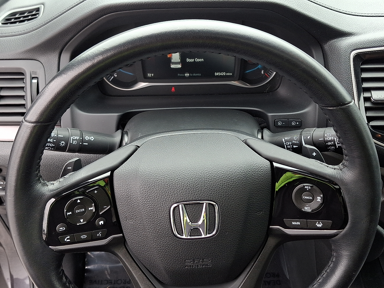 used 2022 Honda Pilot car, priced at $32,999