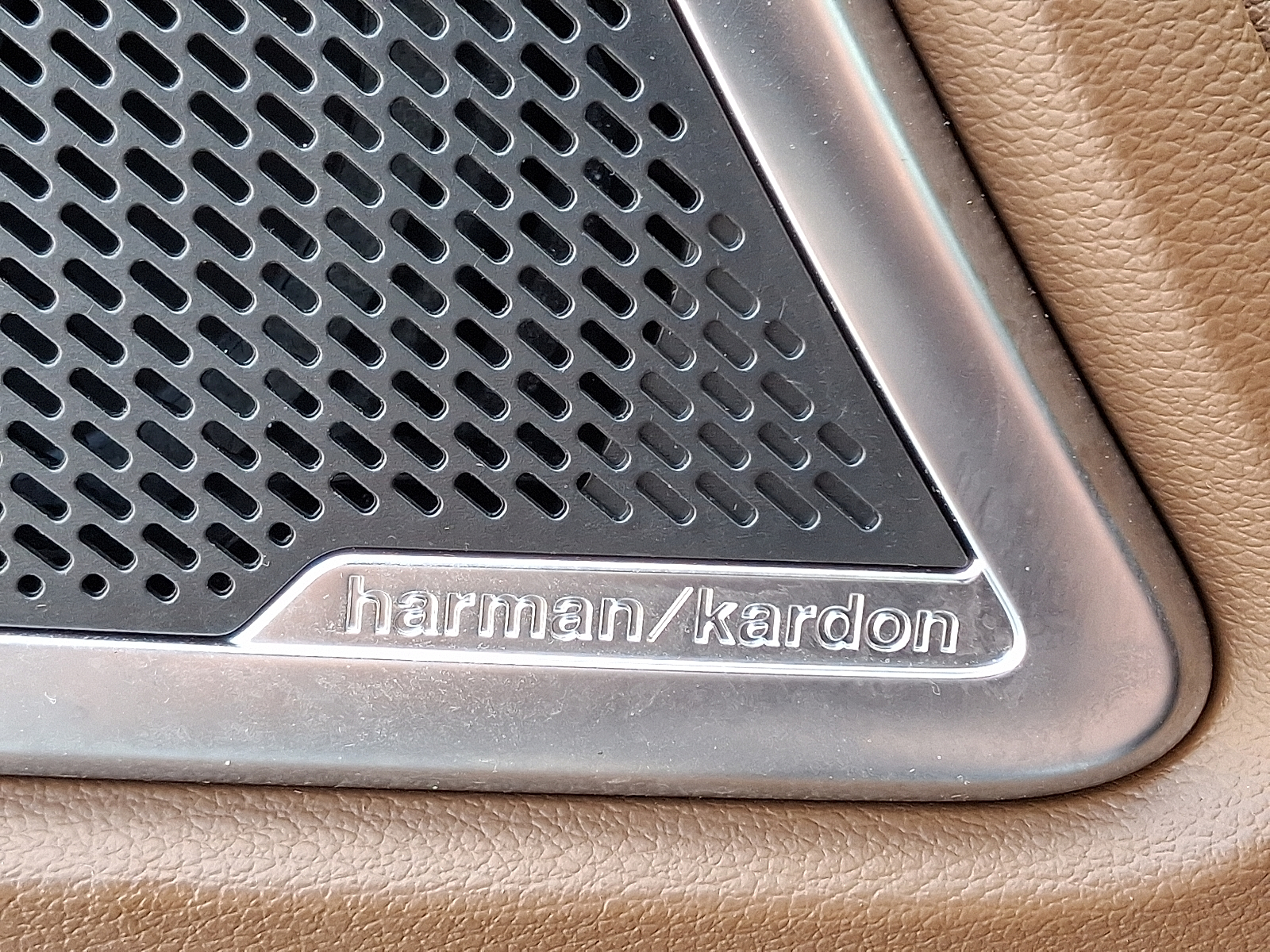 used 2022 Kia Telluride car, priced at $38,499