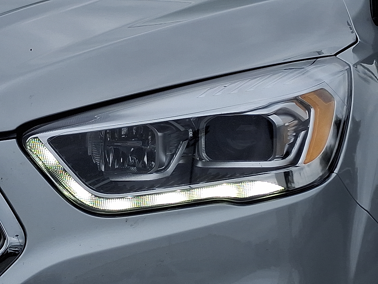 used 2019 Ford Escape car, priced at $17,499
