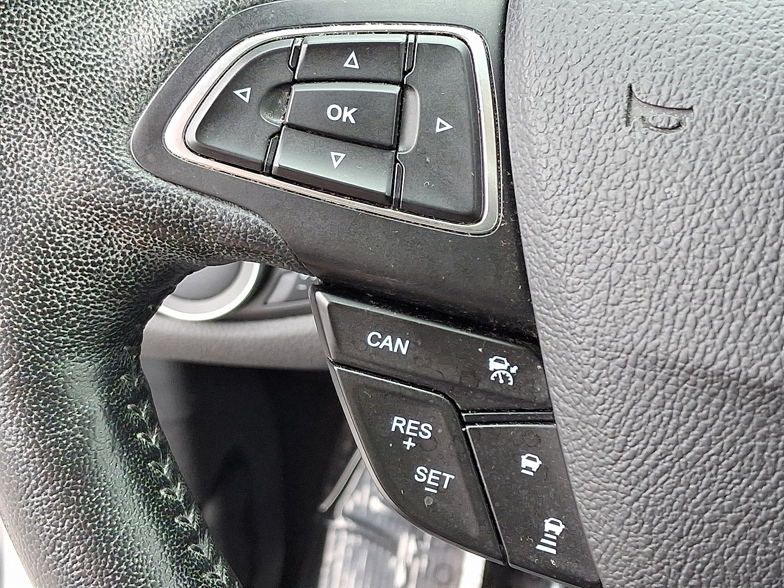 used 2019 Ford Escape car, priced at $17,499