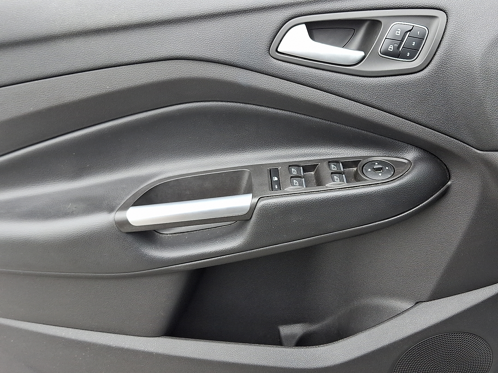 used 2019 Ford Escape car, priced at $17,499