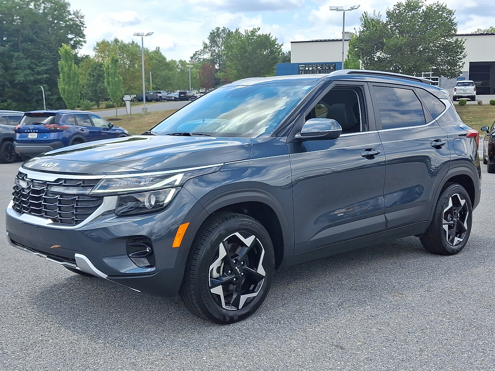 used 2025 Kia Seltos car, priced at $27,599
