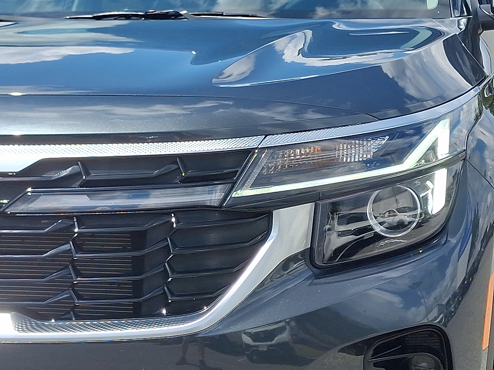 used 2025 Kia Seltos car, priced at $27,599