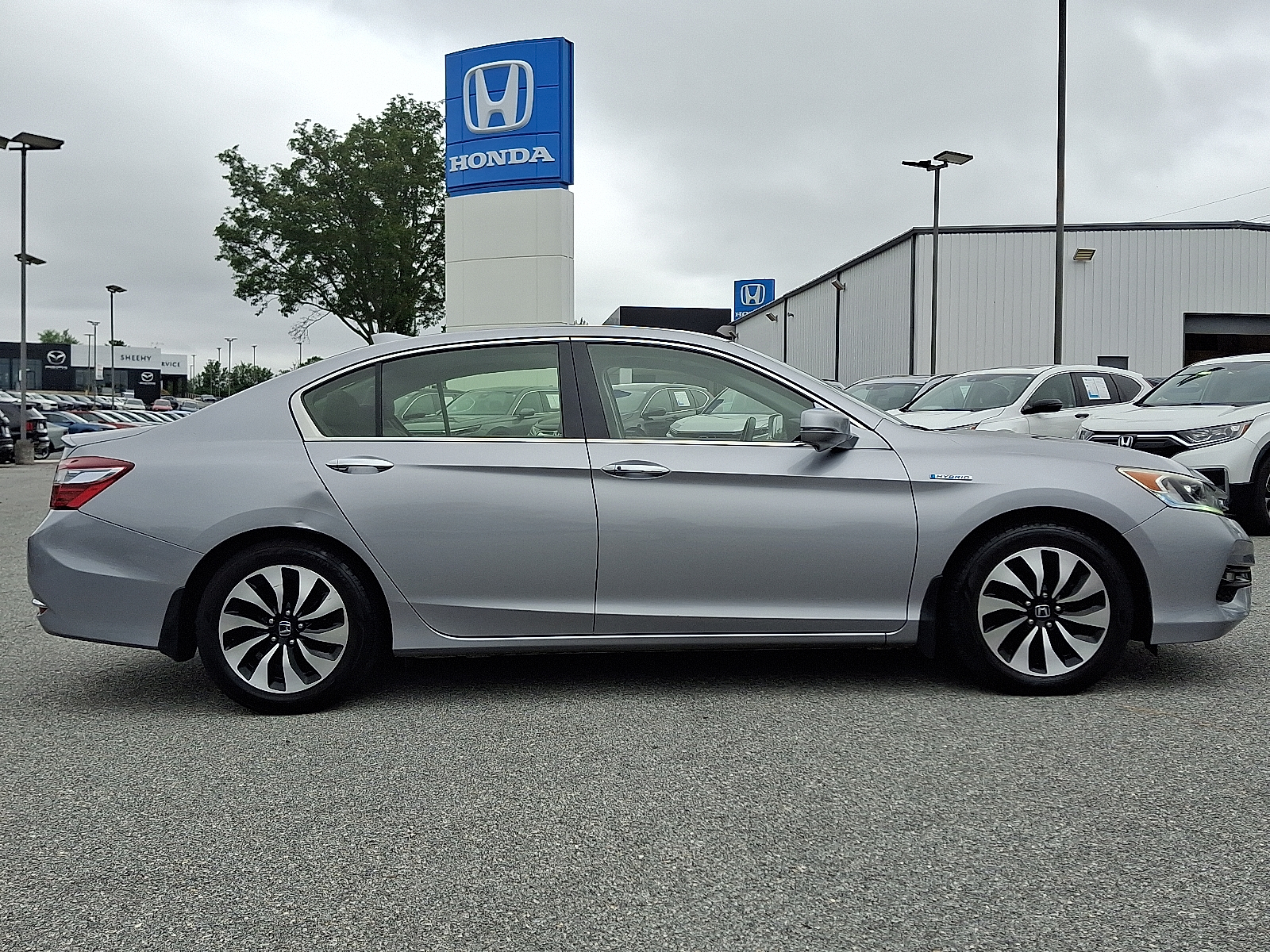 used 2017 Honda Accord Hybrid car, priced at $11,877