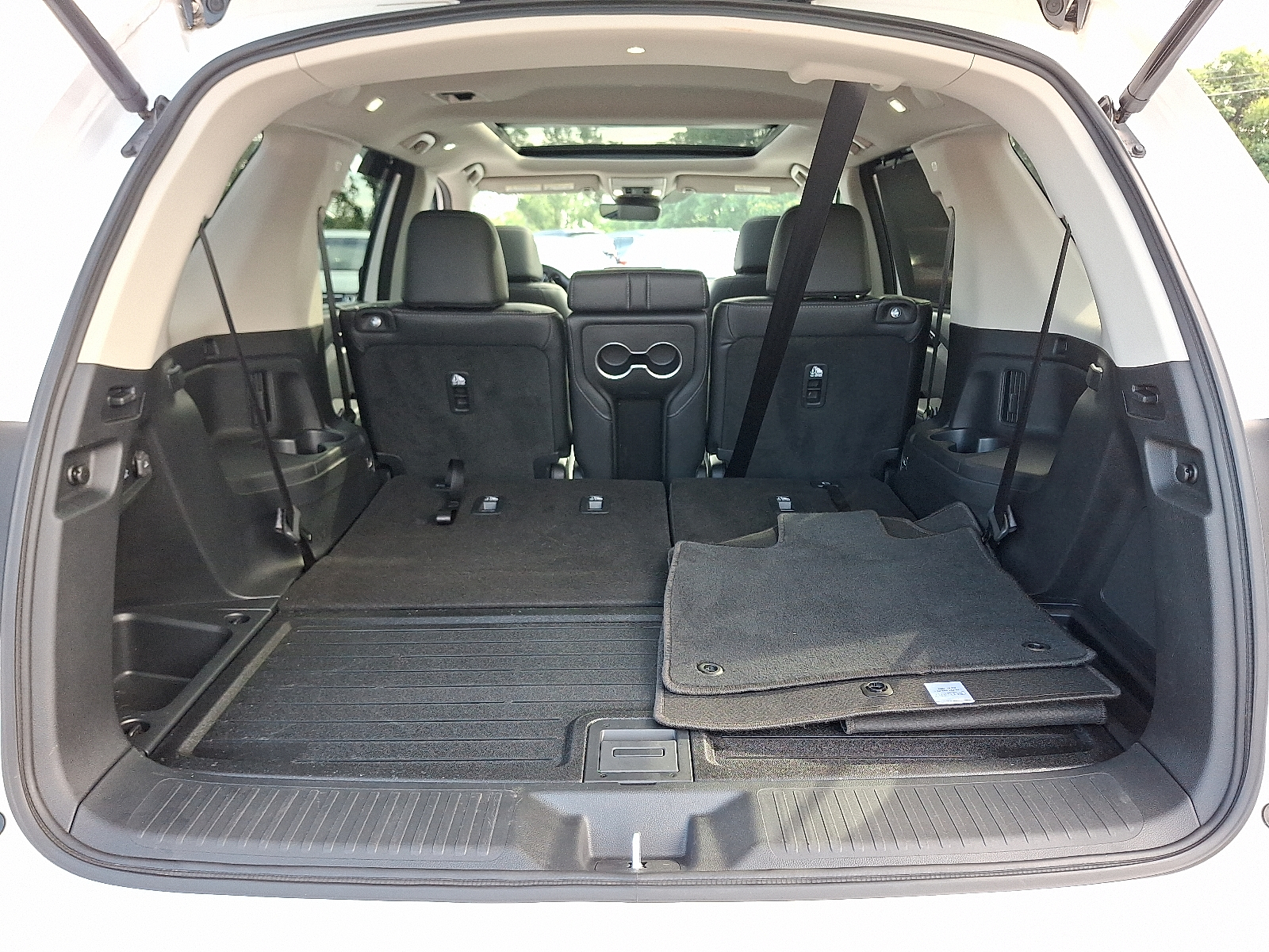 used 2024 Honda Pilot car, priced at $43,999